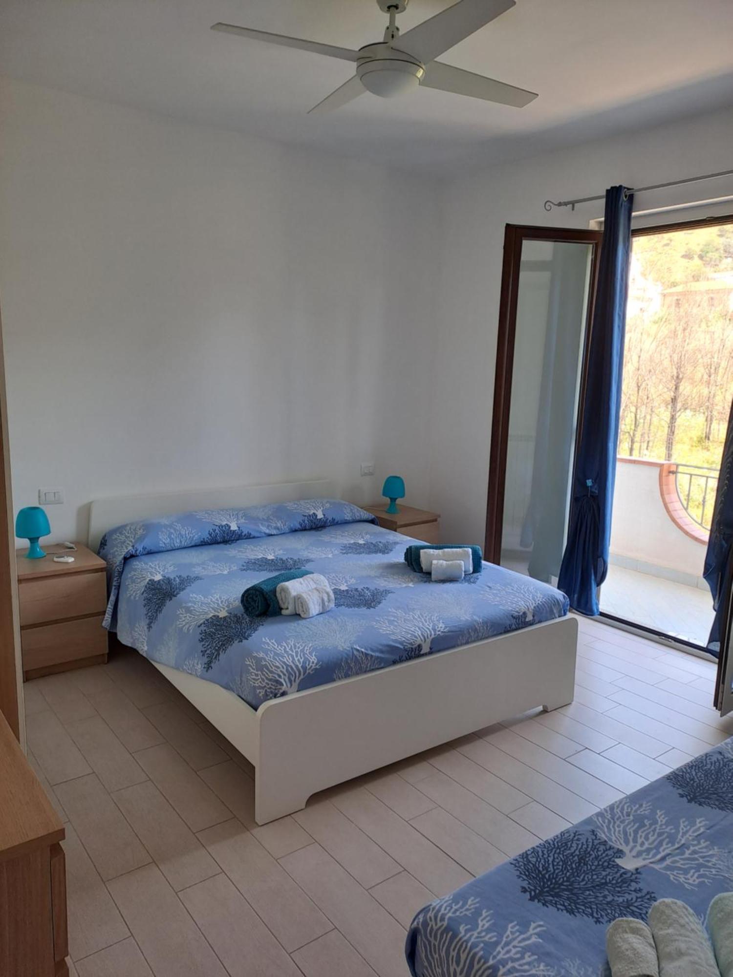 Terrazza Michelino Daire Parghelia Dış mekan fotoğraf