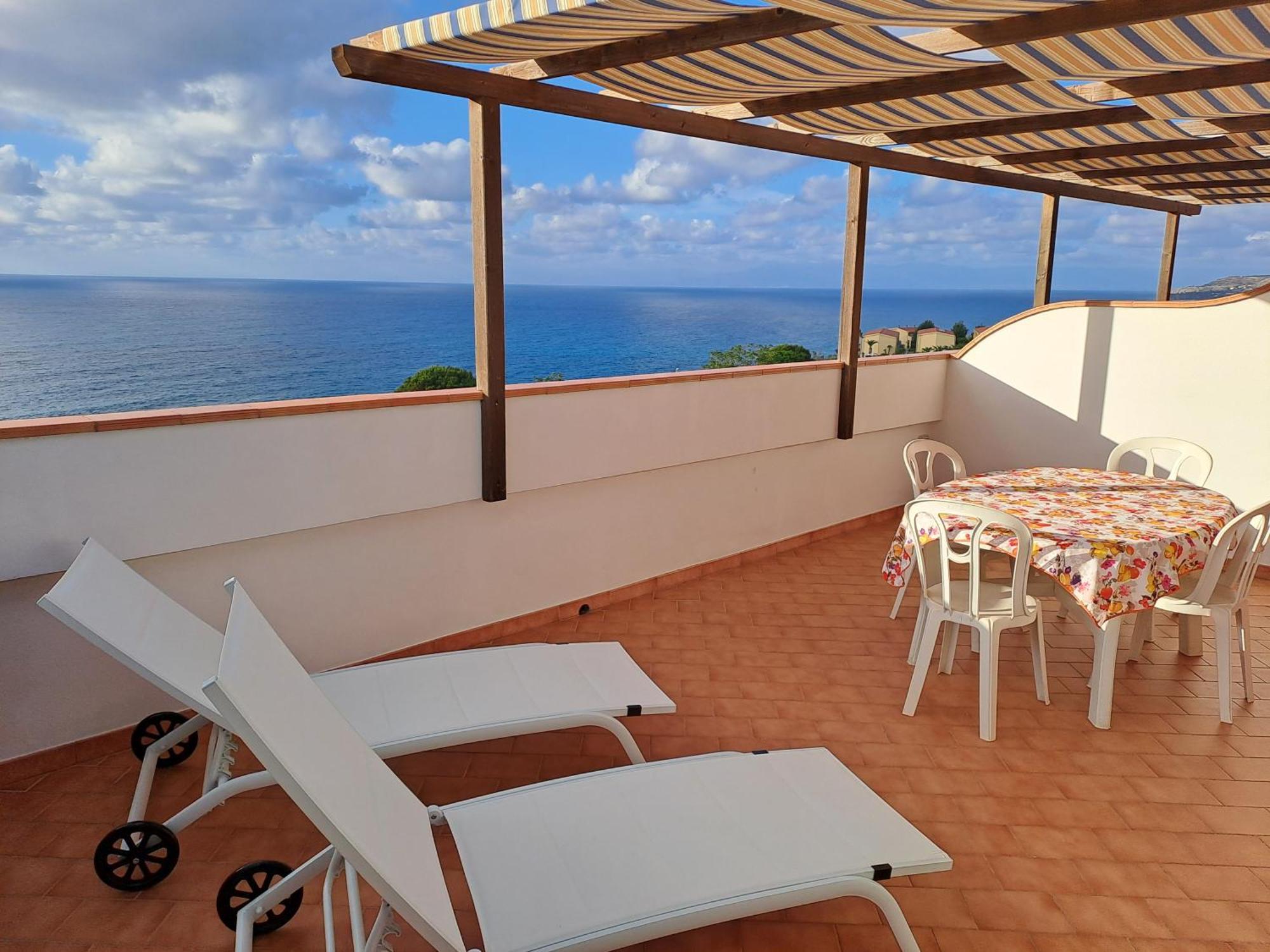 Terrazza Michelino Daire Parghelia Dış mekan fotoğraf